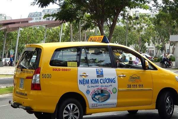 quảng cáo vina taxi