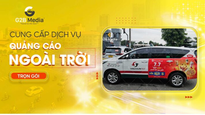 Quảng cáo taxi 2 cánh cửa tiếp cận khách hàng liên tục.
